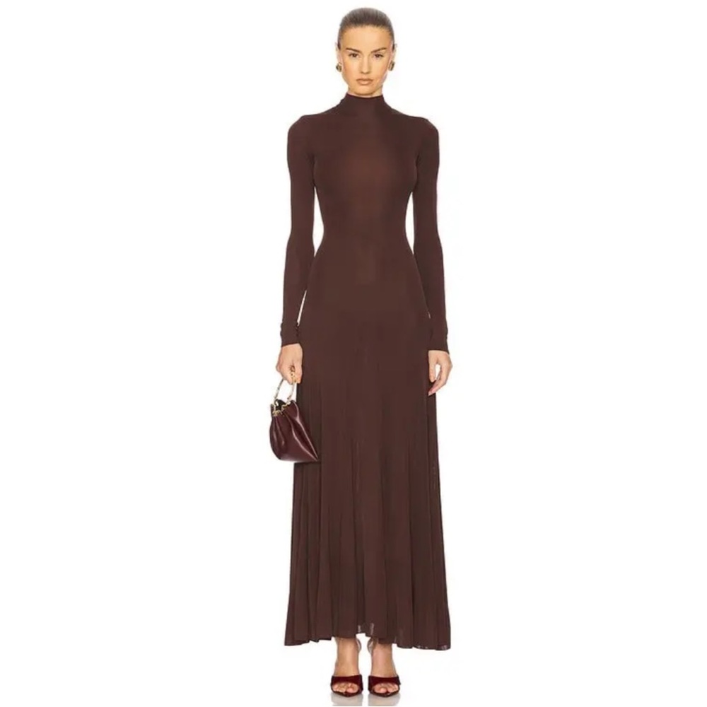 Helsa Zia Maxi Knit Dress Elegant Brown Long Sleeve Dress